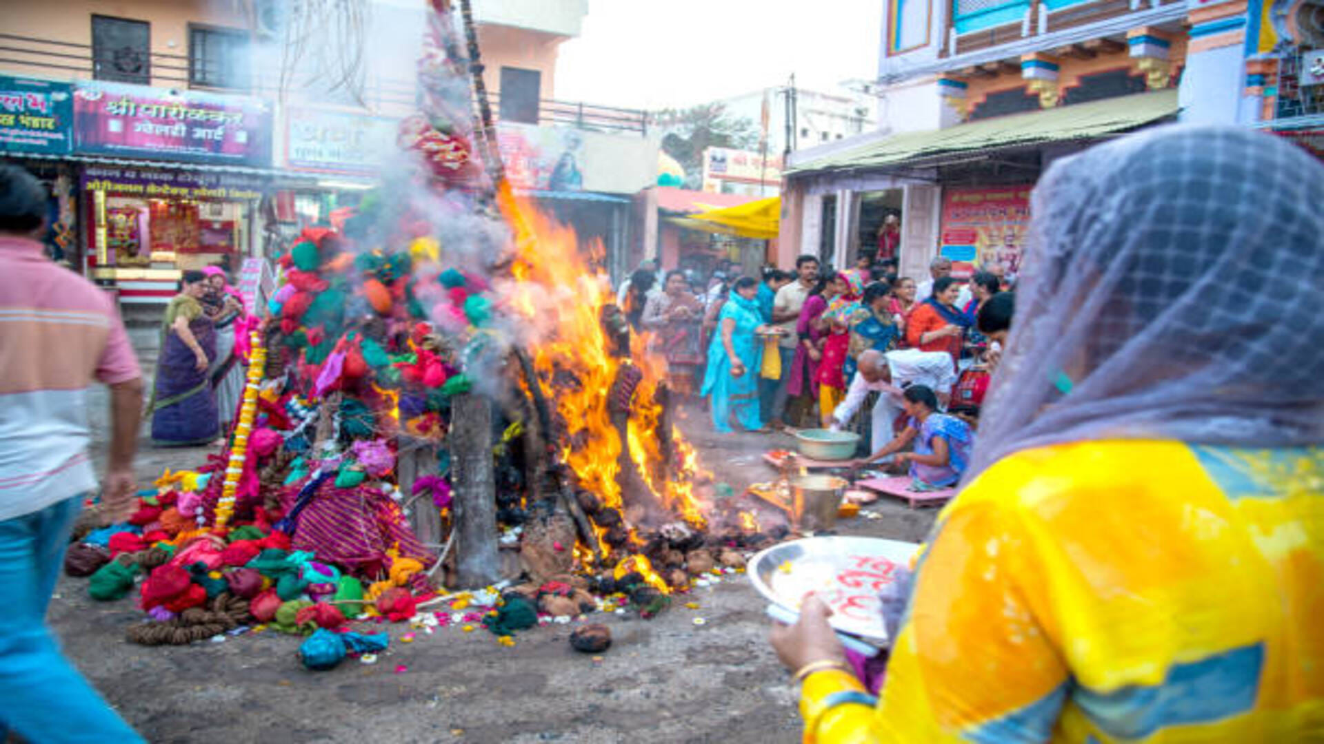 Holika Dahan 2022: Importance of Trees on the Occasion of Holika Dahan