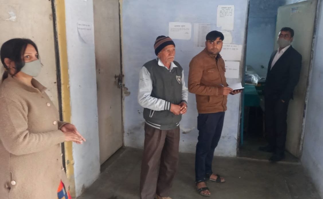 Food supply inspectors of Khanpur and Laksar found absent
