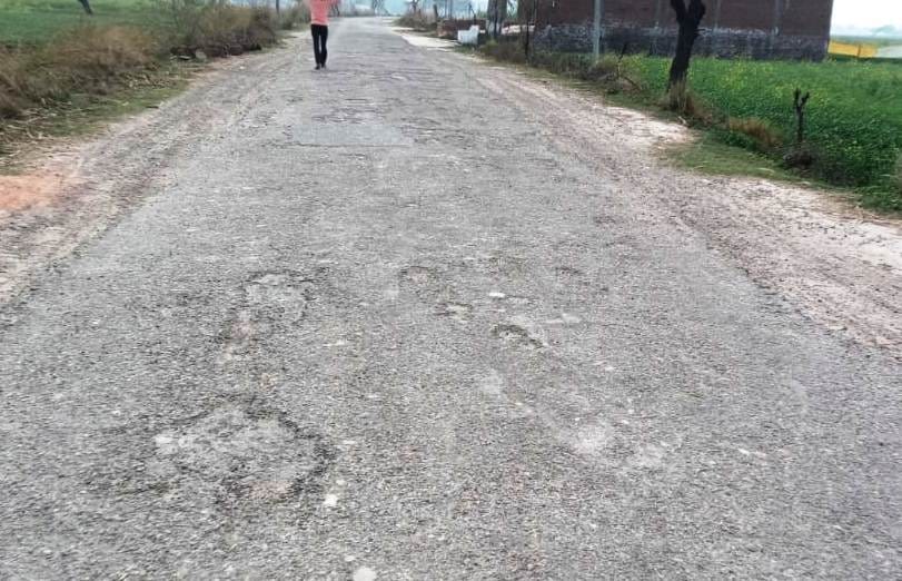 kanvad traval, shabby road