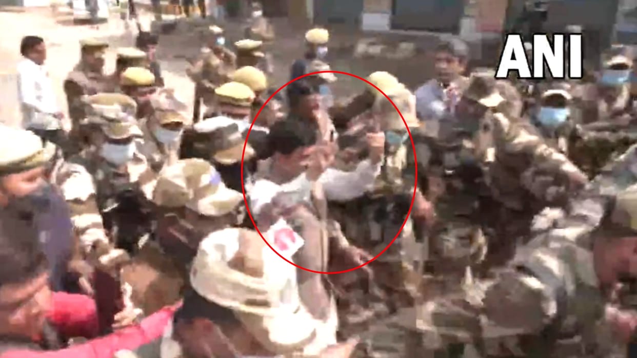 UP election 2022 union minister ajay mishra teni reach polling booth amid huge security