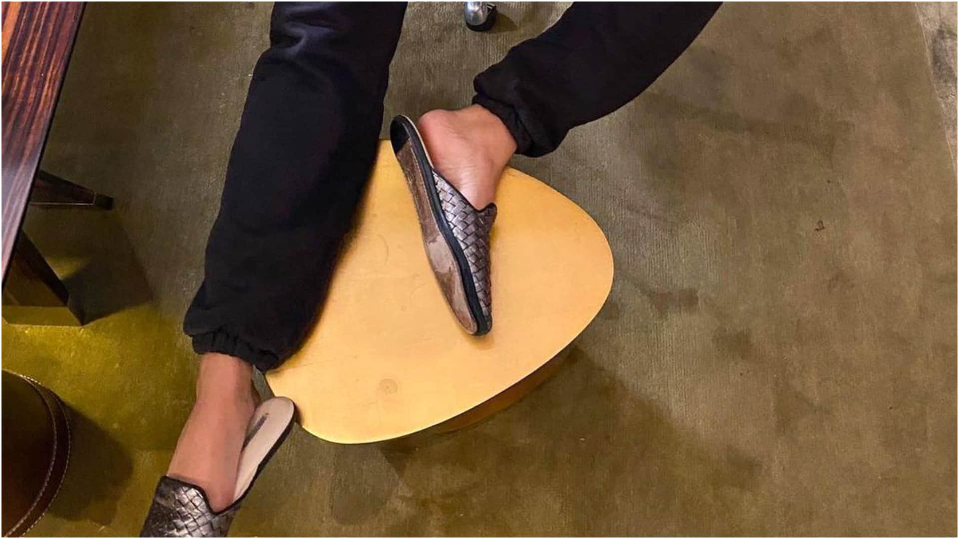 casual to formal style loafers in office wear and street look