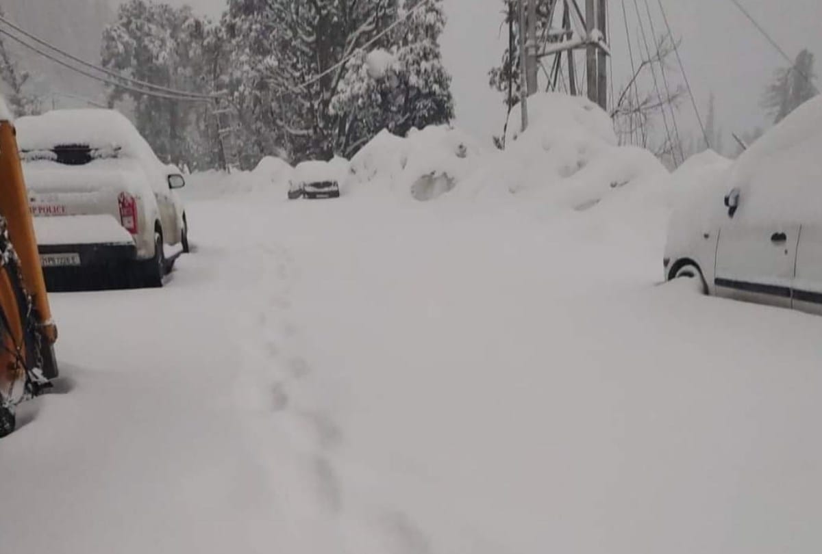 Himachal weather update: fresh snowfall in lahaul spiti