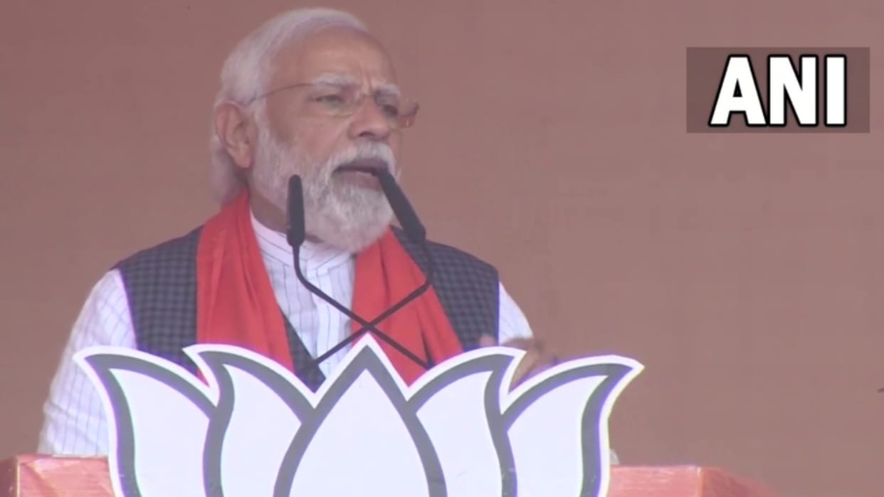 pm Modi captured Nishads in his election campaign 