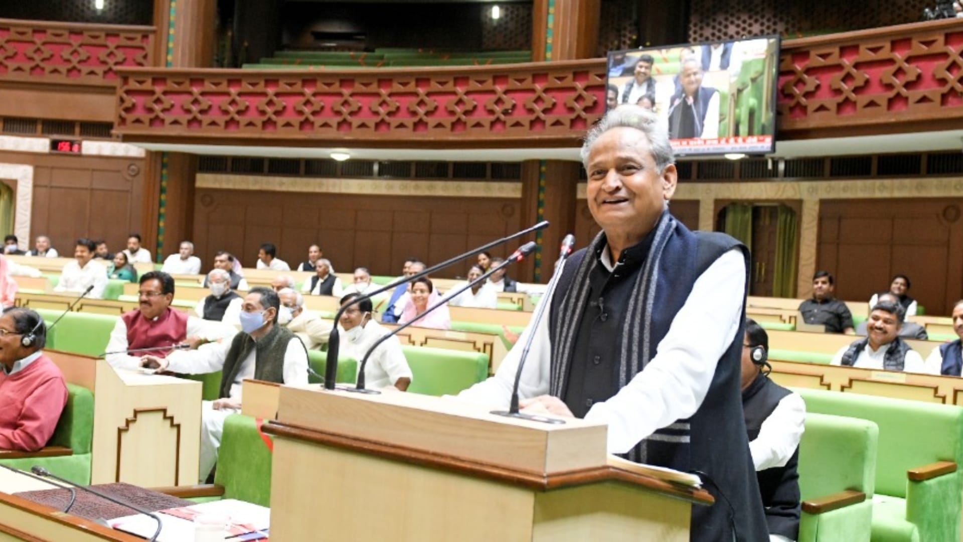 Rajasthan Budget 2022 cm ashok gehlot promised 1 lakh jobs new schools and colleges to be opened