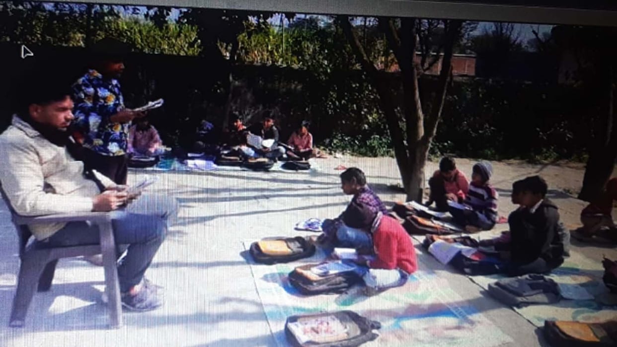 burden of teaching 104 students on the shoulders of a teacher, also responsible for arrangements for mid-day meal are