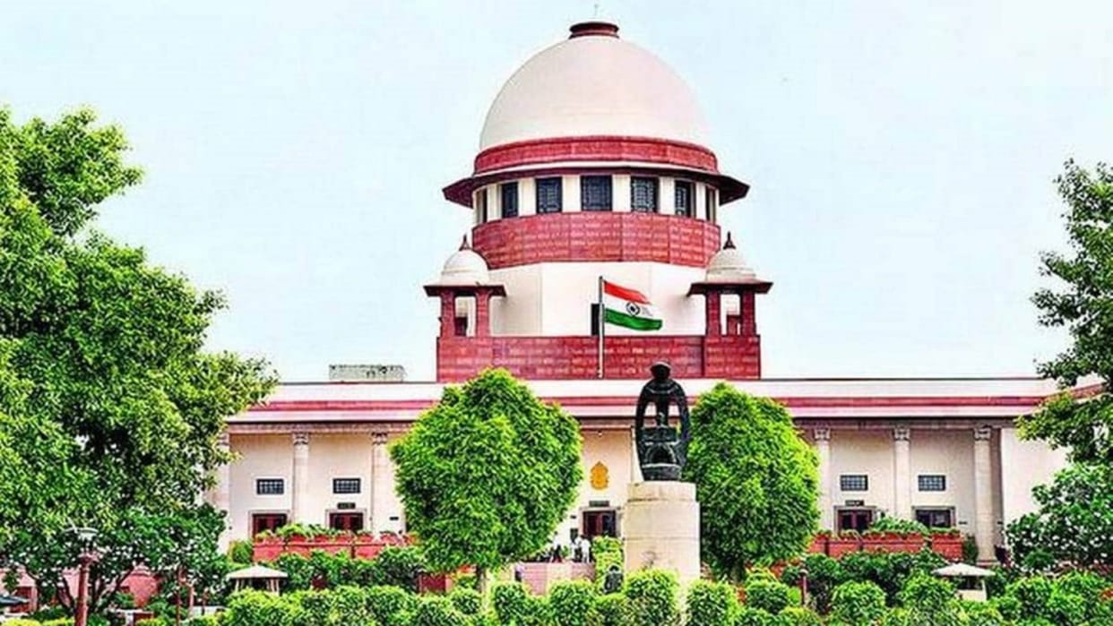 Amazon Future Group Case Supreme Court asks both groups to urge NCLAT to decide plea of US ecommerce major