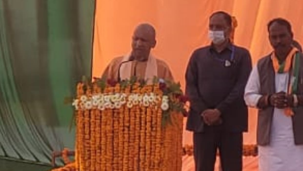 CM Yogi Adityanath addressed a meet in tiloi in Amethi.