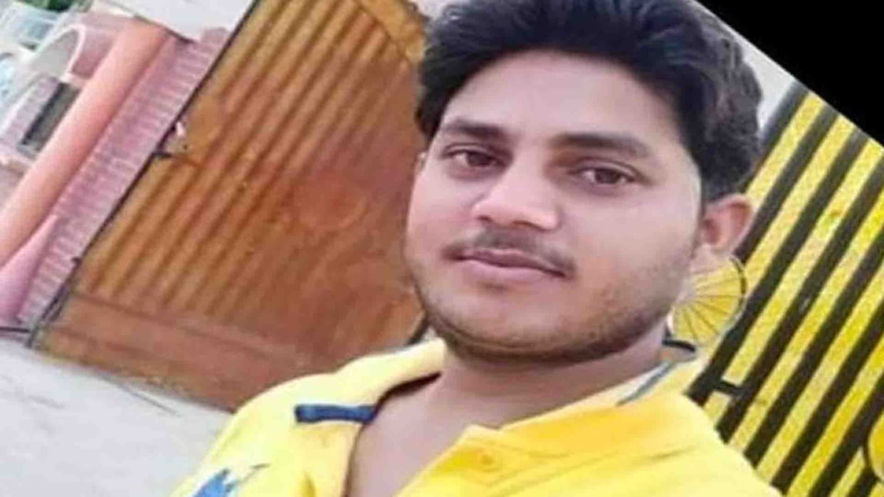 Auraiya: Body of misdeed accused found hanging from tree