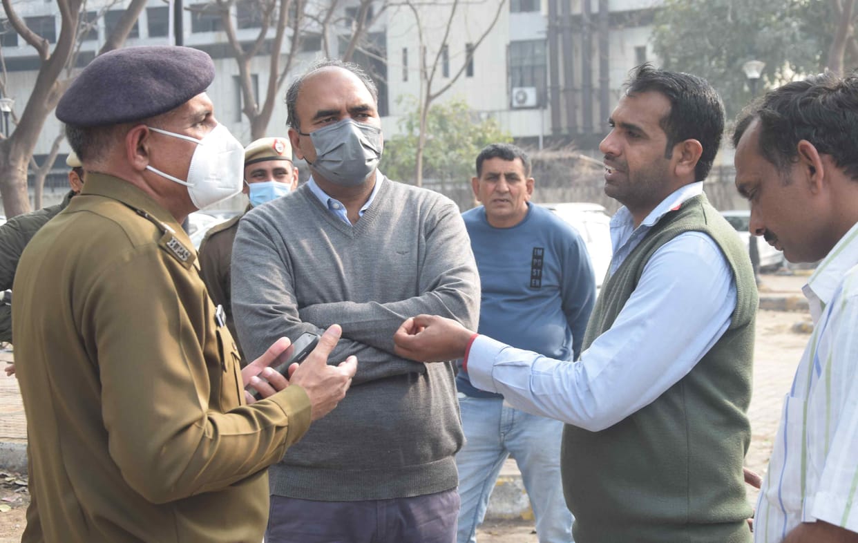 Dentist's death: Due to non-arrest of the accused before the post-mortem, the family jammed