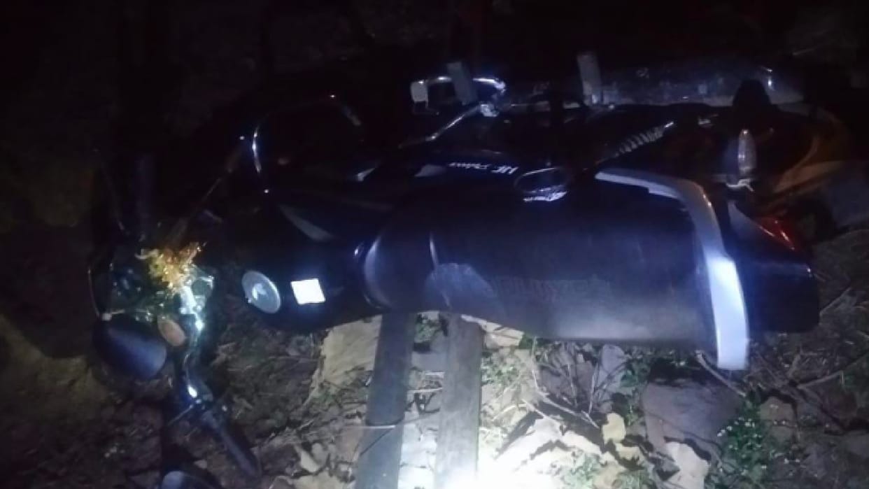 Dhar: Bike rider dies in road accident, police is finding out how the accident happened