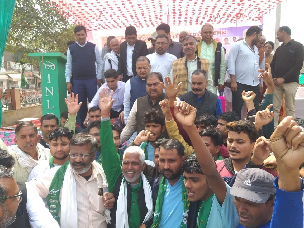 Linking old age pension with income is a joke: Abhay