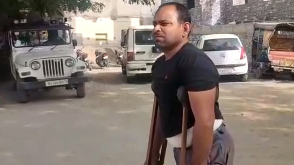 Online Fraud in Rajasthan Divyang cheated of 50 thousand in Churu