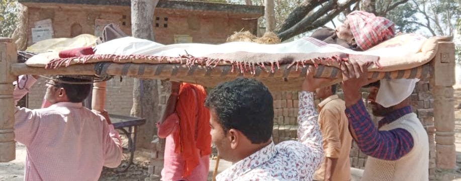 fathepur news,Shaking feet, trembling hands, strengthened the secret of democracy