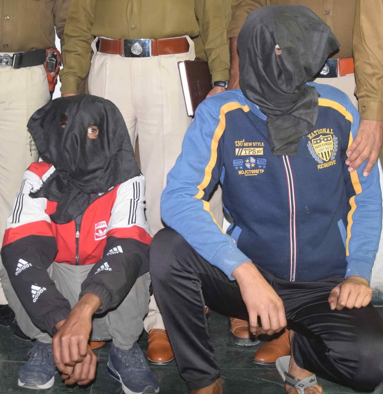 After parole, the absconding accused along with three accomplices robbed the businessman