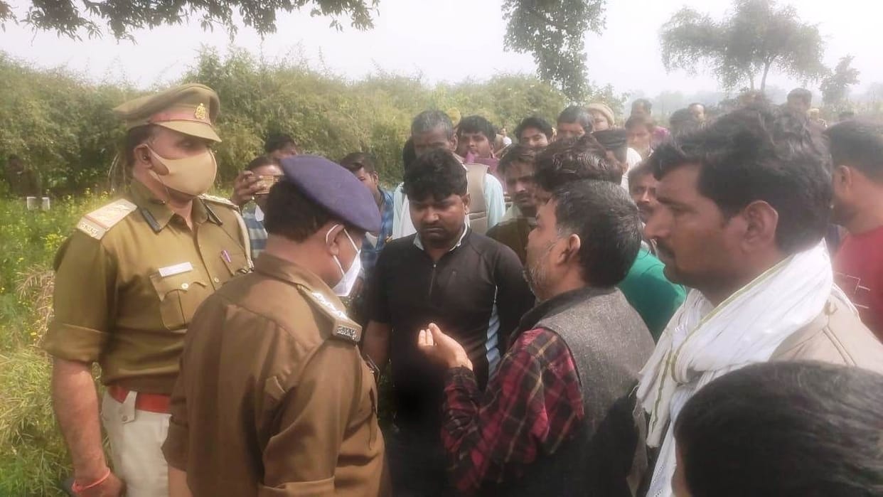 Dead body of rape accused found hanging from tree