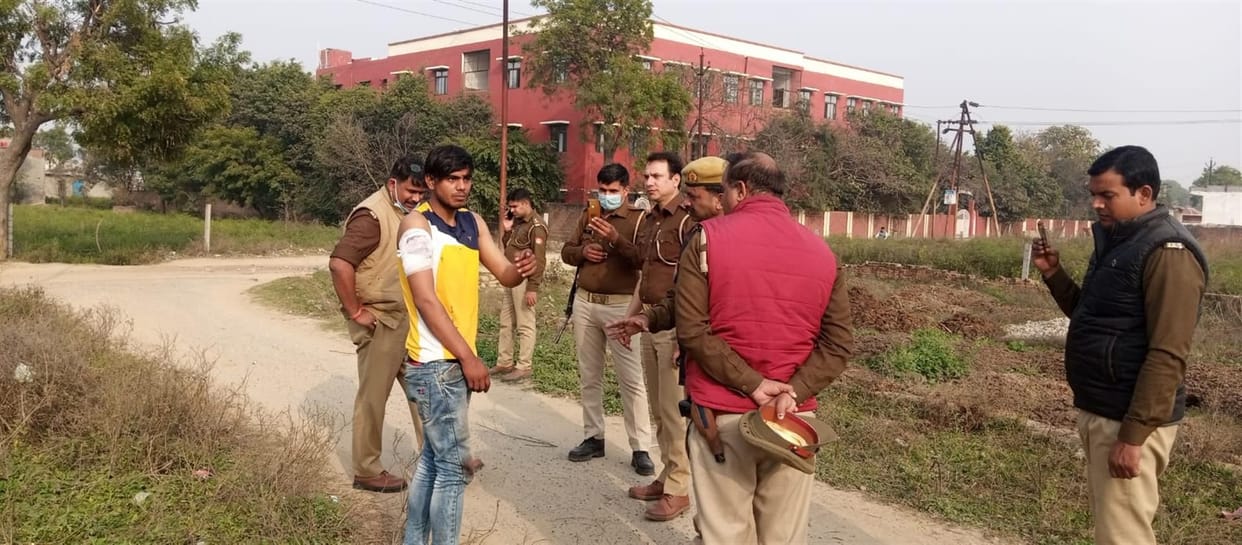 Bike riders shot D Pharma student