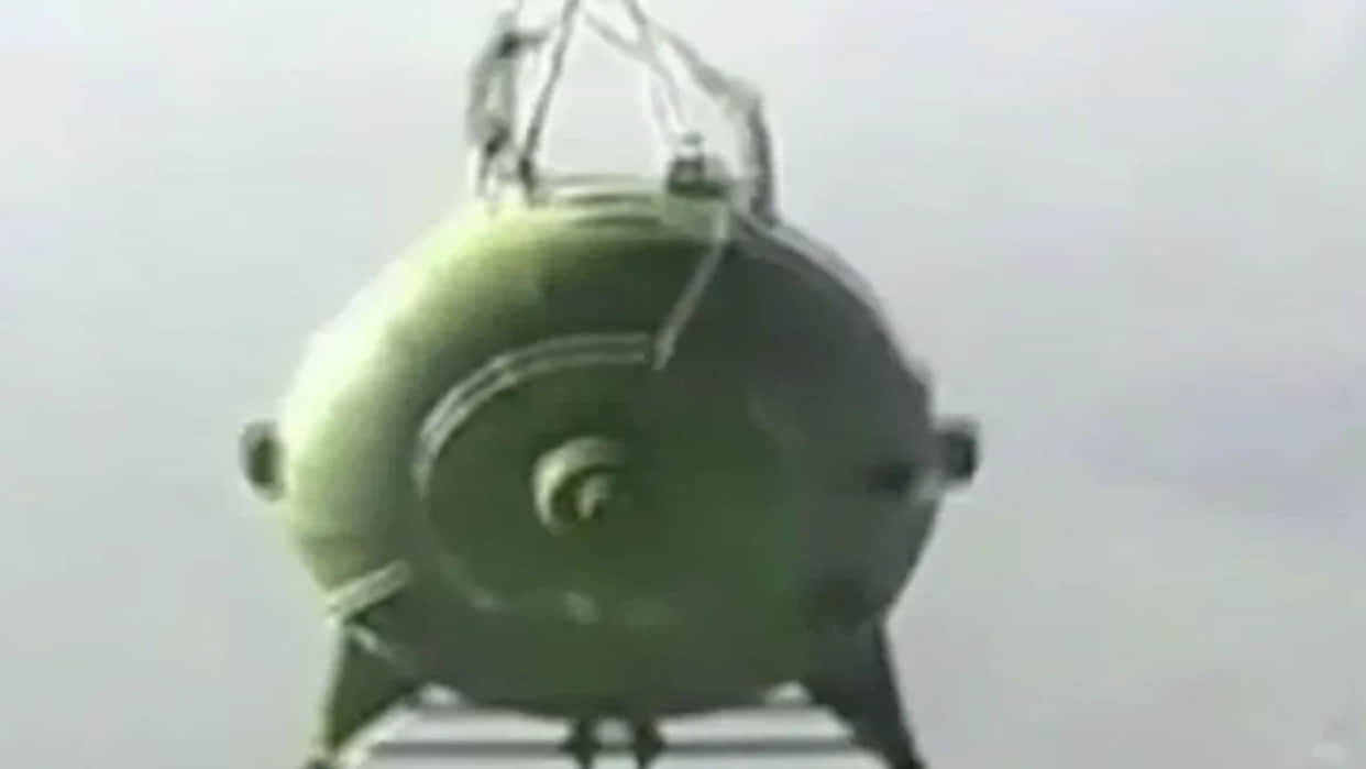 ukraine russia war president vladimir putin orderd father of all bombs attack on ukraine know  the about foab
