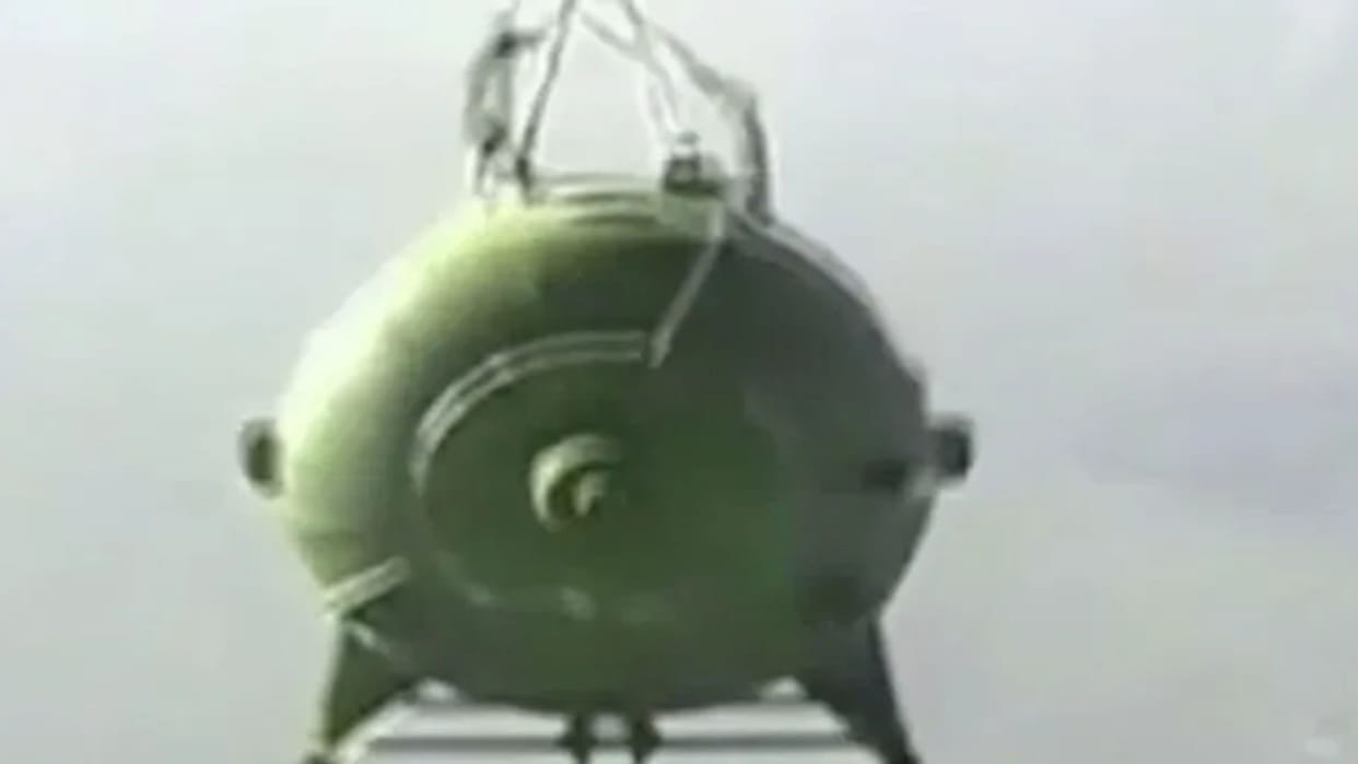 ukraine russia war president vladimir putin orderd father of all bombs attack on ukraine know  the about foab