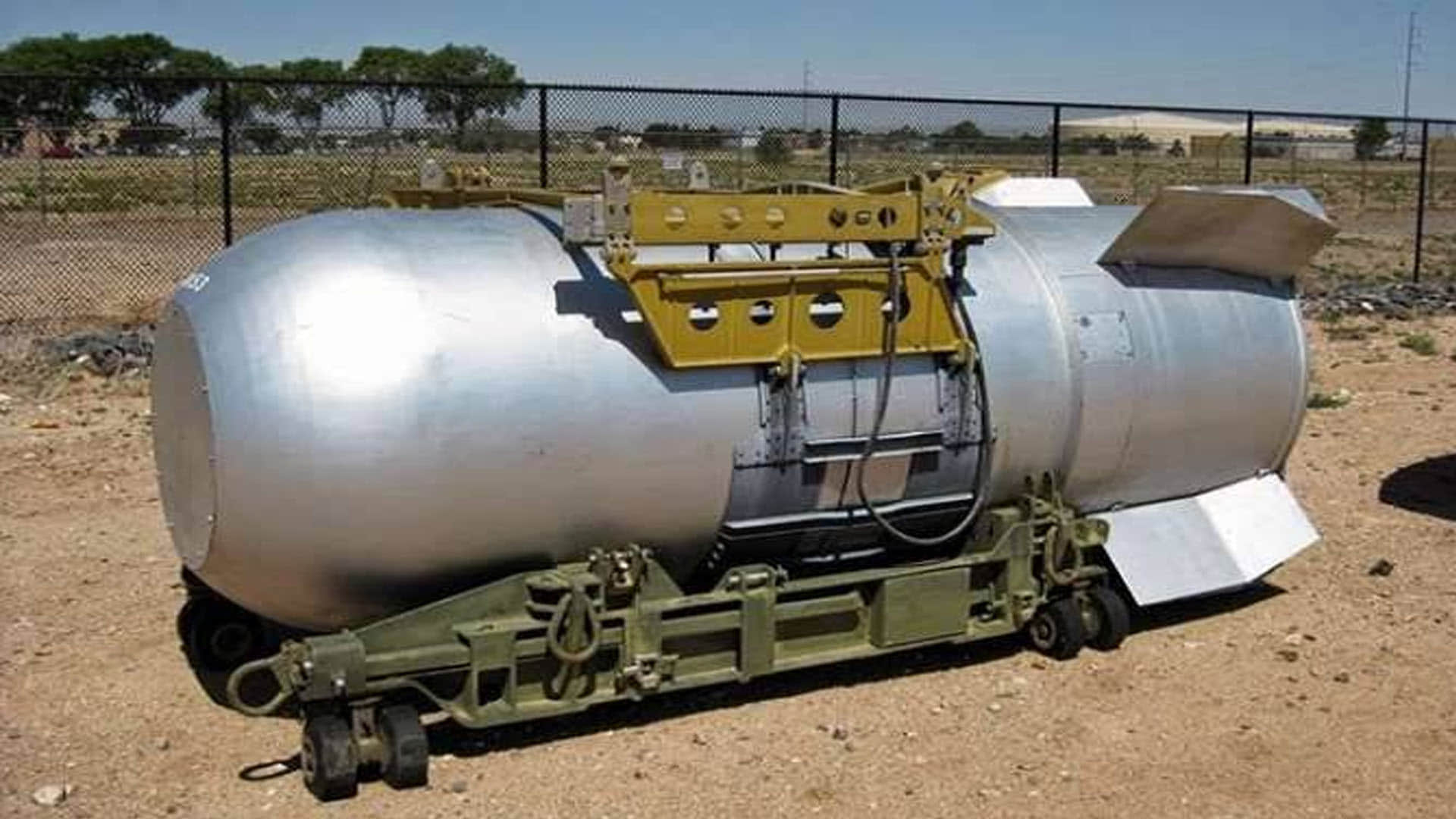 ukraine russia war president vladimir putin orderd father of all bombs attack on ukraine know  the about foab