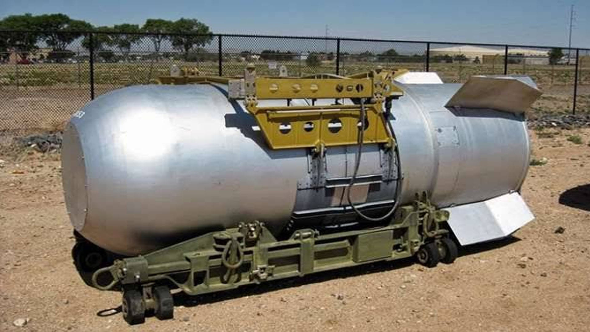 ukraine russia war president vladimir putin orderd father of all bombs attack on ukraine know  the about foab