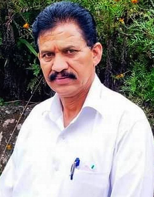 Teacher Keshar Aswal gets Shailesh Matiani Award after five years