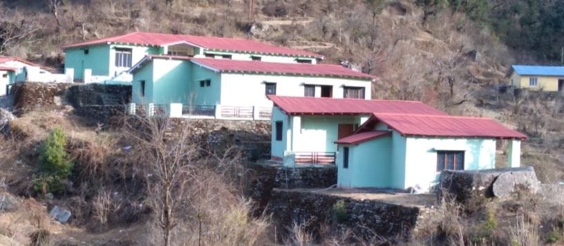 No Doctor in Khatiganv Hospital