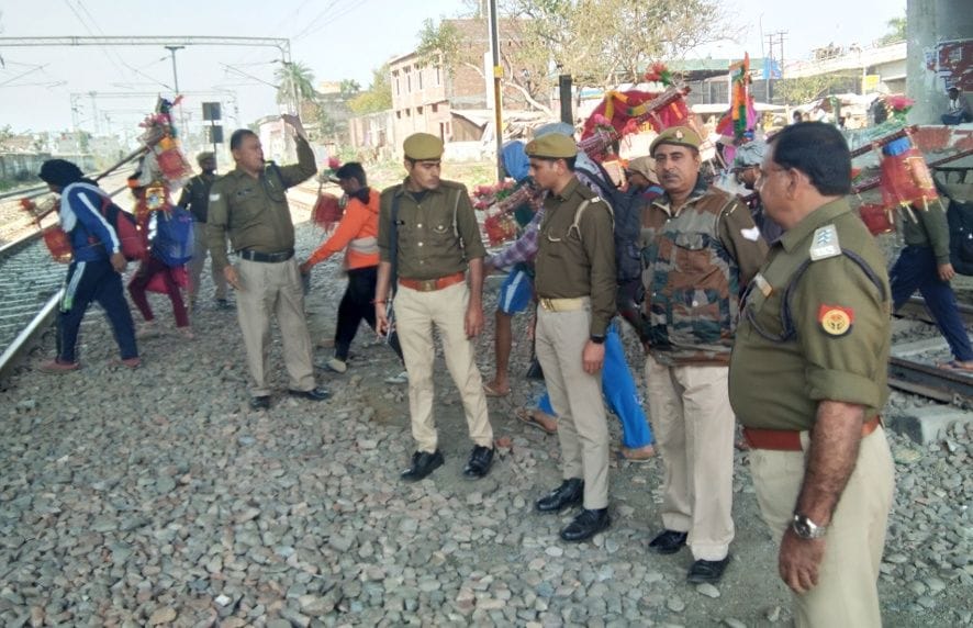 Traffic of Kanwariyas will be done through double gate flyover