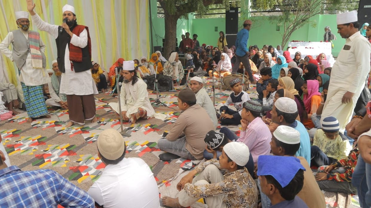 Chadarposhi in Urs, also Qawwali