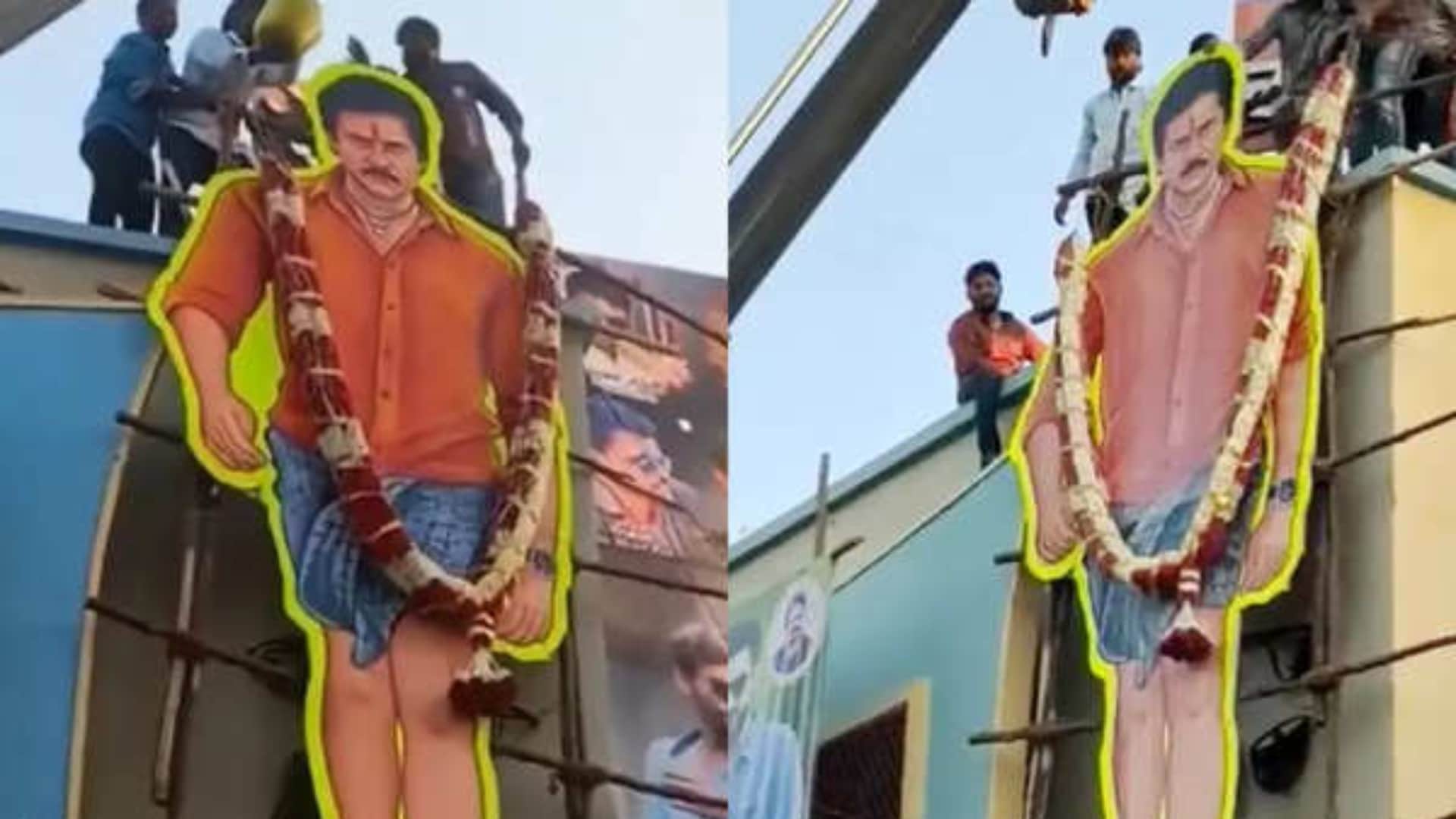 Fans reacted crazily after seeing Pawan Kalyan's Bheemla nayak