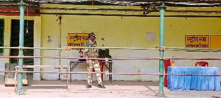 EVMs and VVPATs kept under tight security of CISF