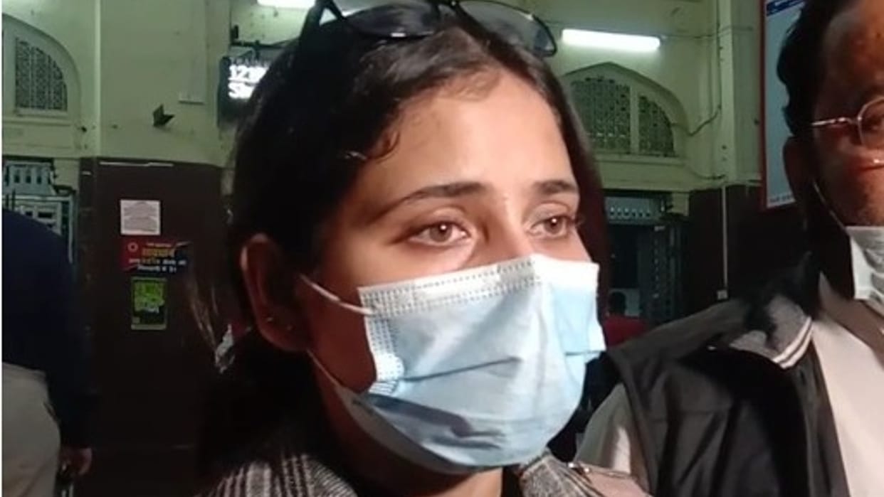 Gwalior: Afreen returned from Ukraine after meeting relatives, appealed to the government to save the trapped people