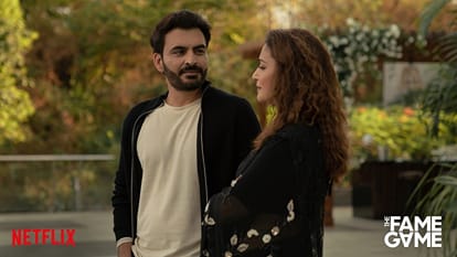 The Fame Game Review in Hindi by Pankaj Shukla Madhuri Dixit Nene Sanjay Kapoor Manav Kaul Netflix India