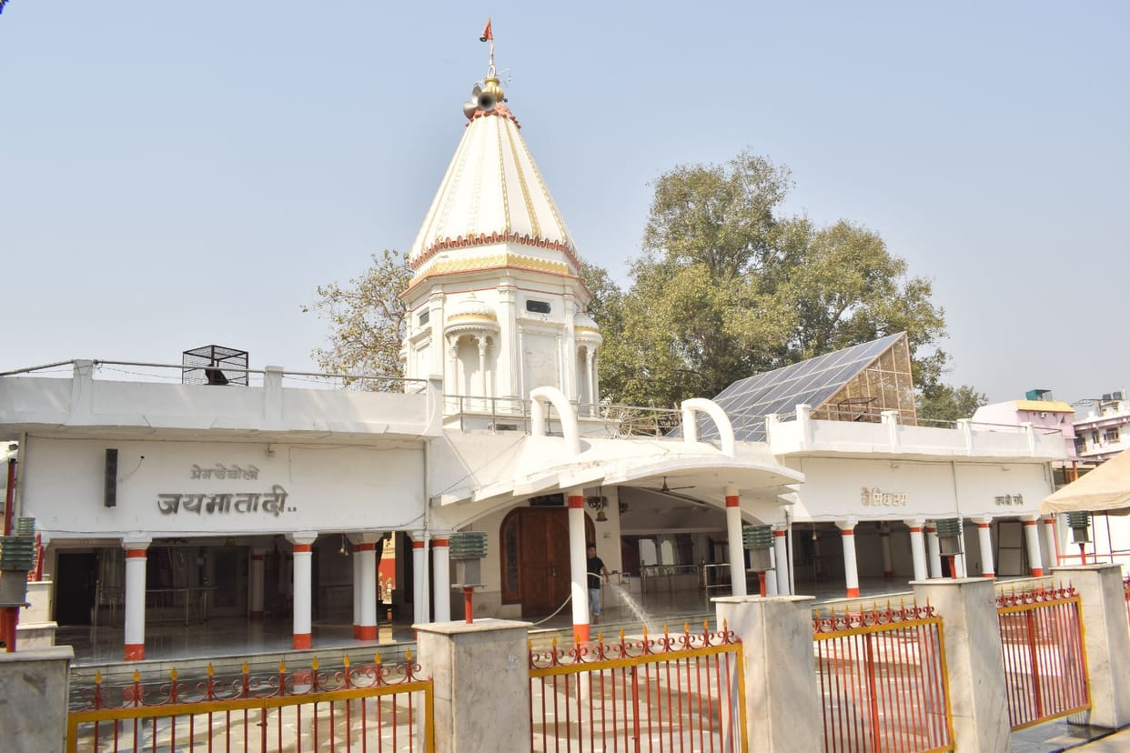 Baba Vishwanath temple is a big center of faith of Shiva devotees