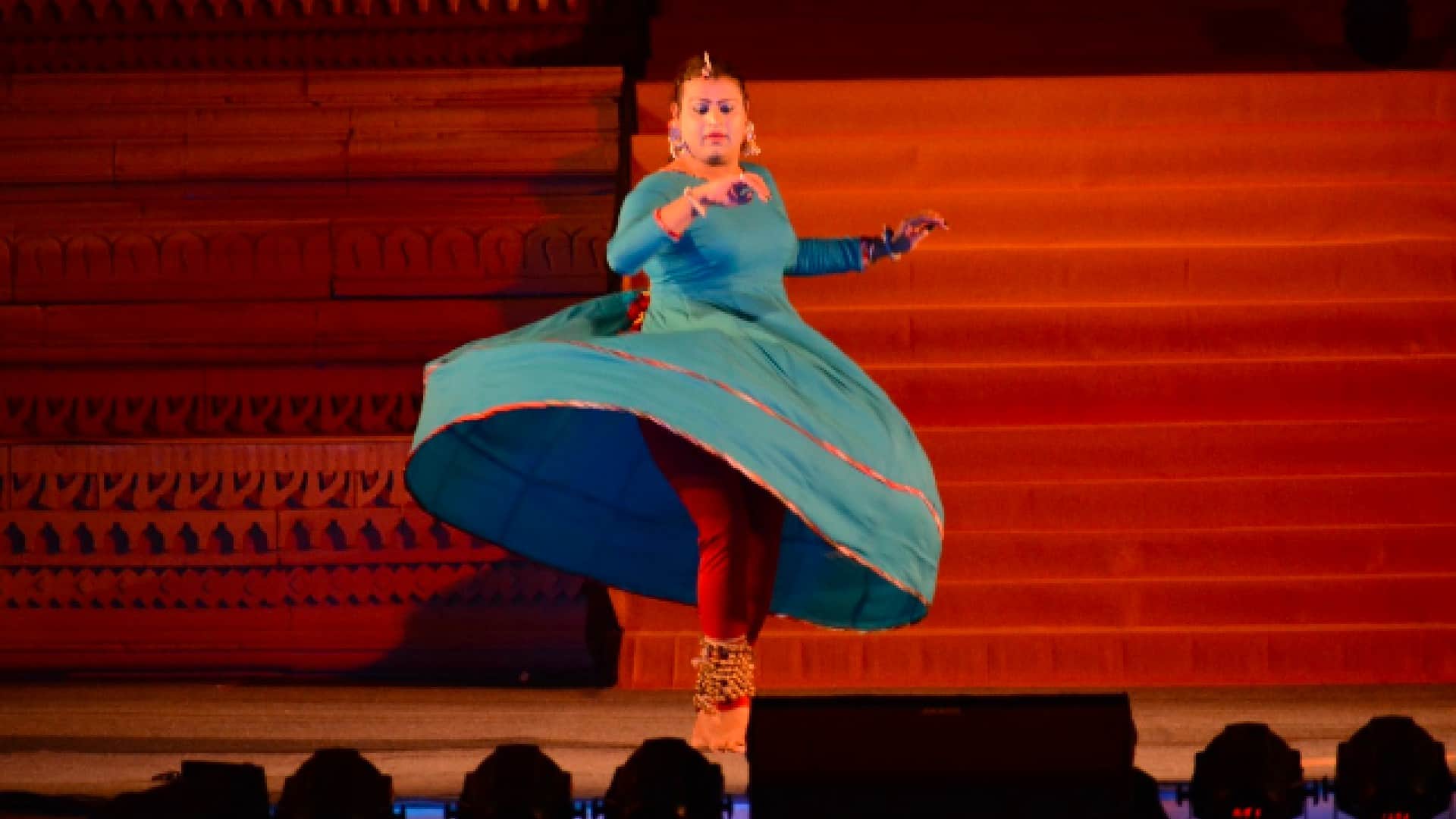 Day 6 of Khajuraho Dance Festival: Kathak in Mughalian style, the splendor of Odissi dance and the majestic Chakravyuh of Mahabharata