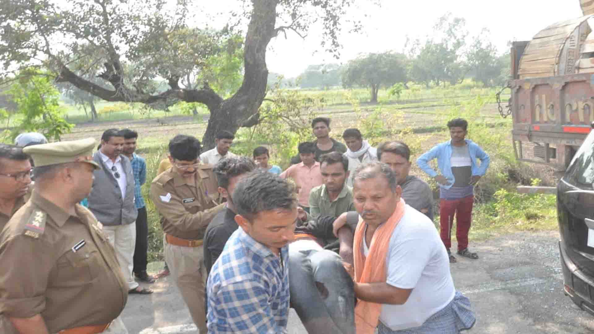 Big road accident in banda, five people died