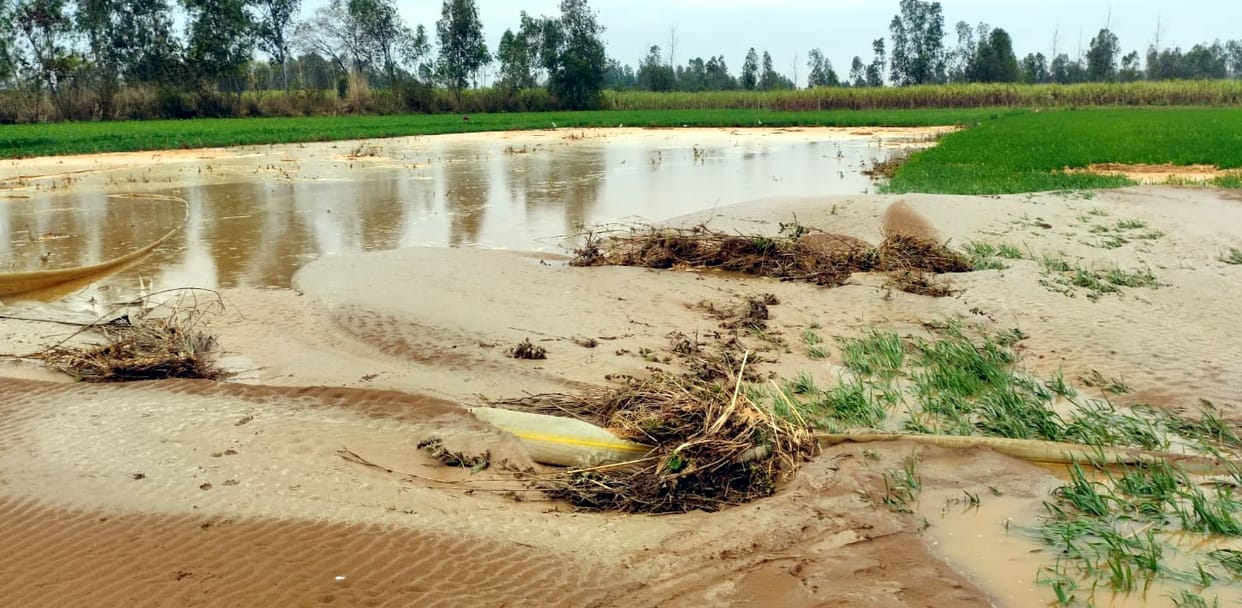 Water entered the fields due to minor breakdown