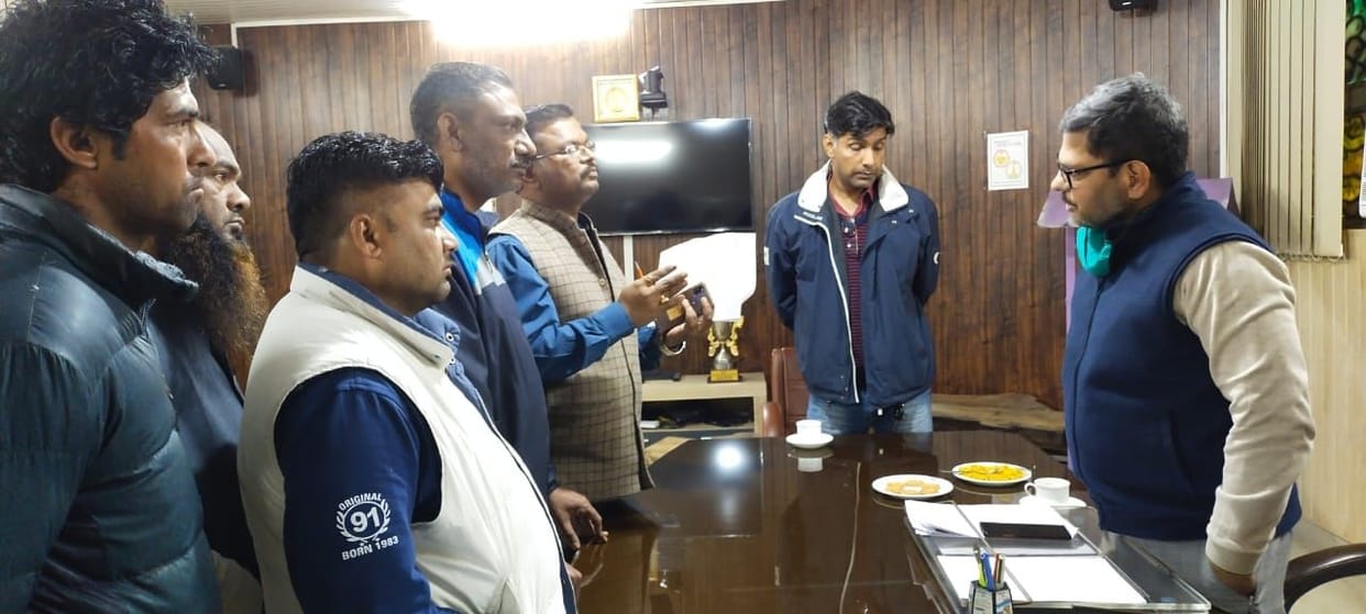 Street vendors submitted memorandum to Municipal Commissioner