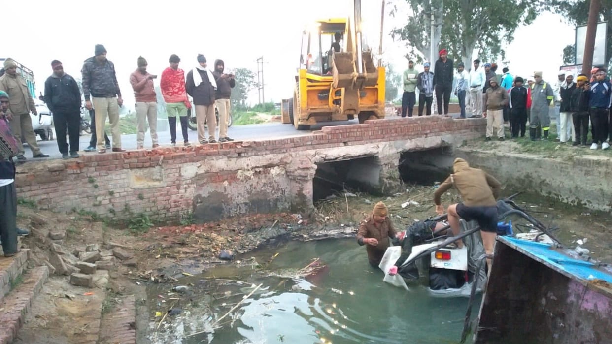 Aligarh tractor looses control falls in rajwaha two died on spot police probing matter