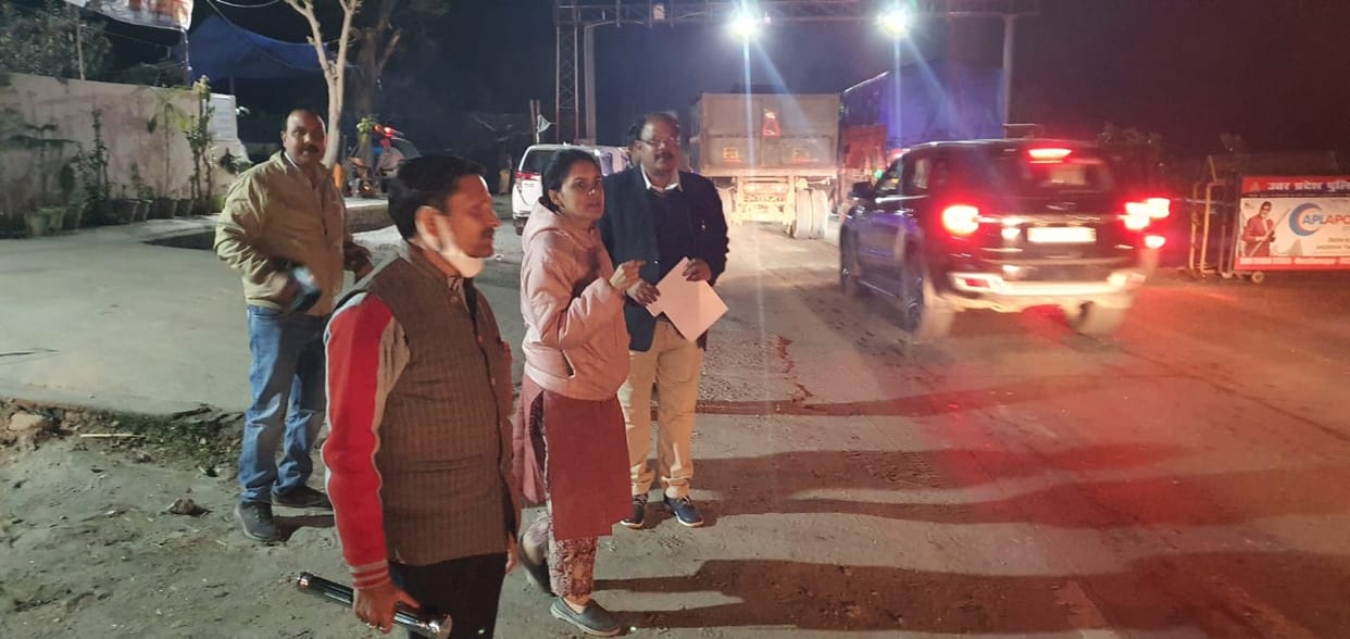 Director checked the documents of mineral vehicles