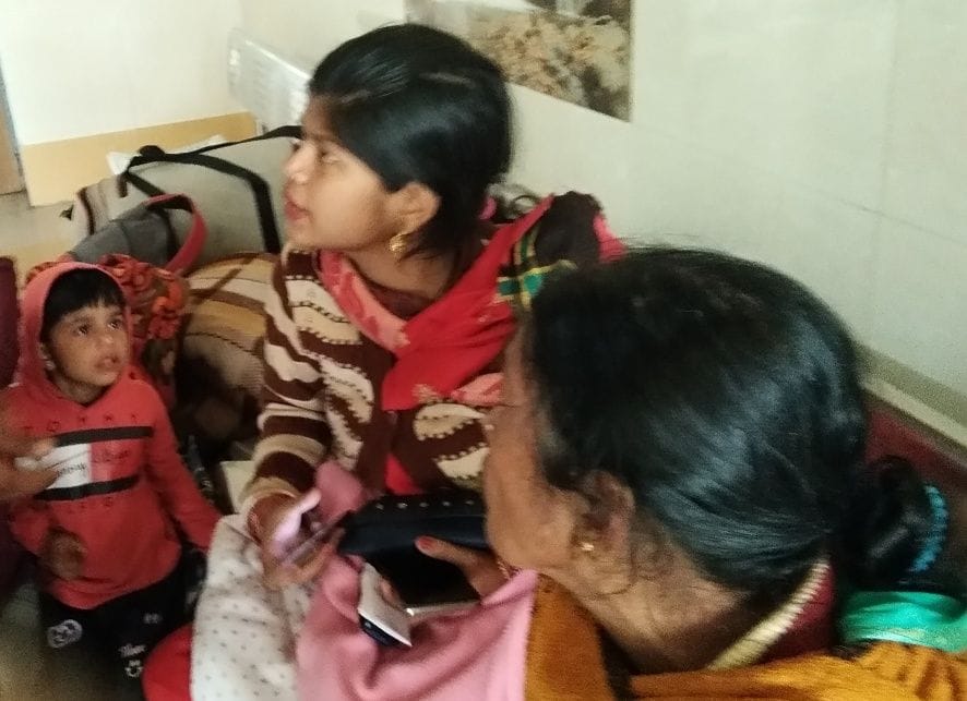 One and a half month old child dies due to lack of treatment in train