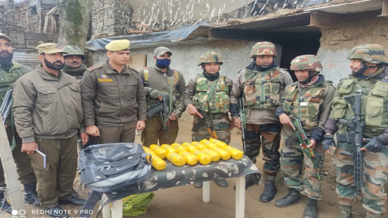 Poonch 15 kg heroin sent from across the border recovered