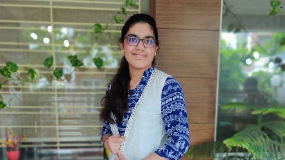 Madhya Pradesh: Indore's daughter topped in CS exam, three other students of the city also in top-20