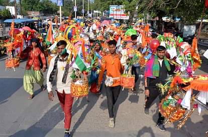 Bam-Bam Bhole on DJ, Kanwariya rejoices on the tune of Bhole