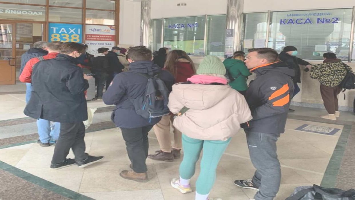Ukraine crisis: 60 Himachalis reached Mumbai by Air India plane