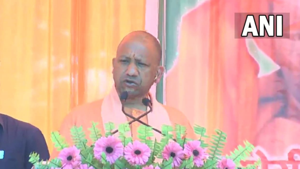 CM Yogi Adityanath addressed a meeting in Ambedkarnagar.