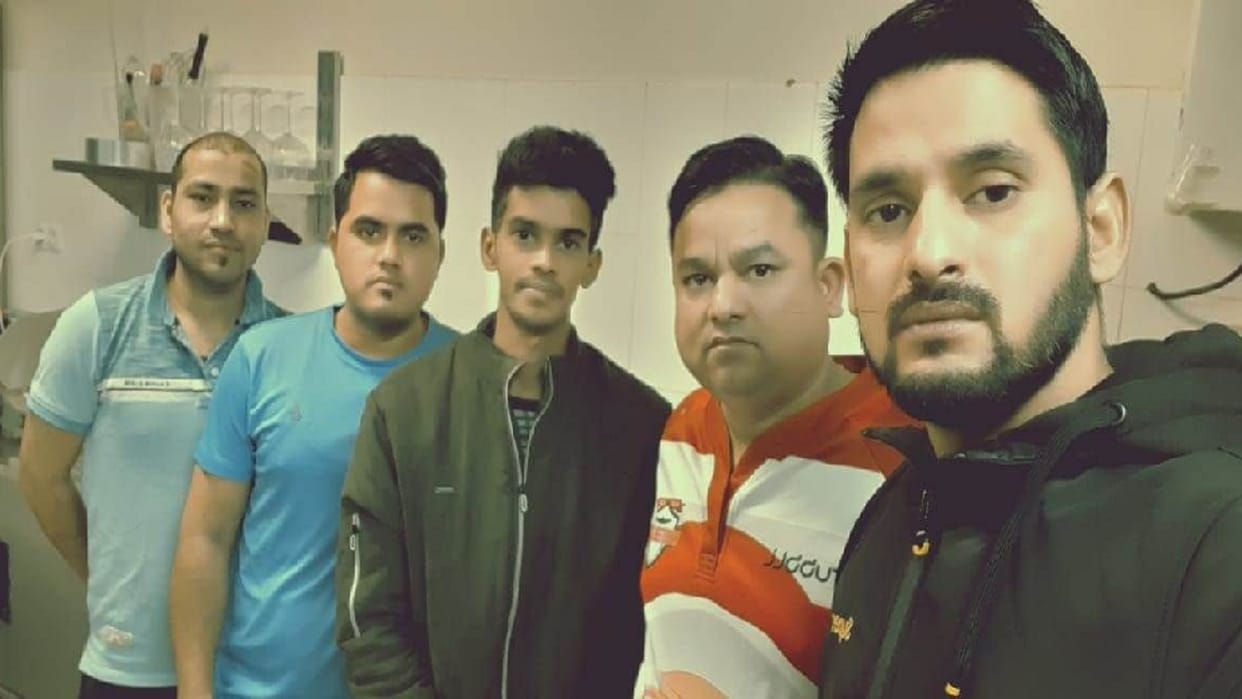 Ukraine Crisis : Fighter plane passing over the flat tells the indian students stranded in ukraine