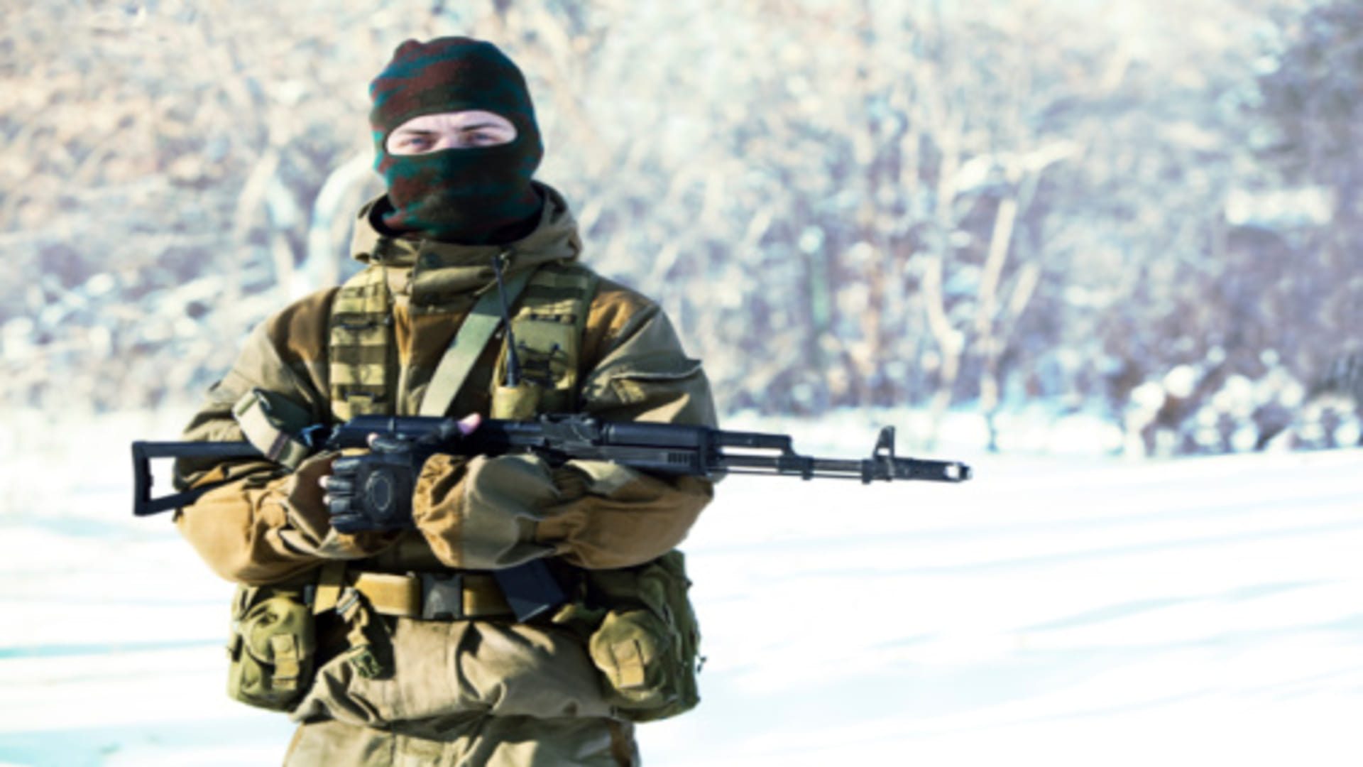 Russia Ukraine War newlywed Ukrainian couple joins army to fight russians troops after wedding