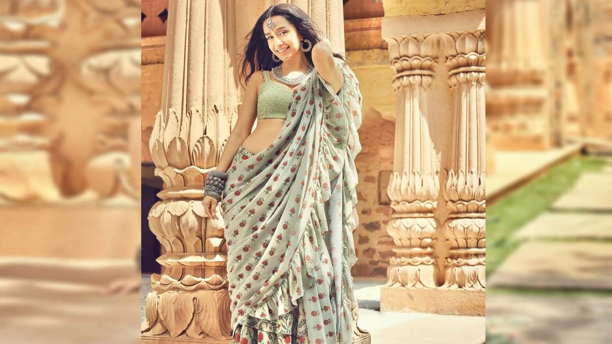 Shraddha Kapoor is completing 12 years in Bollywood, see the latest pictures of  Shraddha in green saree