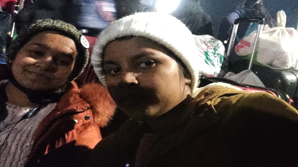 indian students reached romania after 30 km by foot spent night under the sky