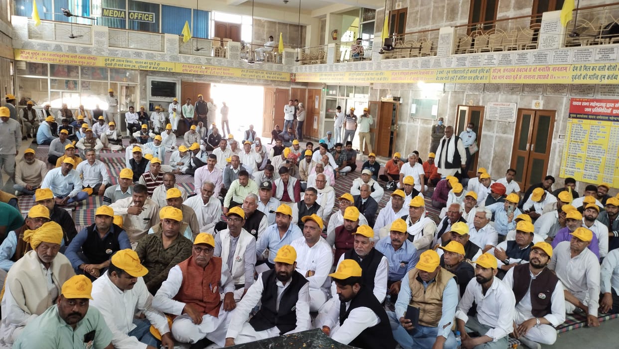 Sarva Samaj gave support for the formation of Ahir Regiment, youth took out rally
